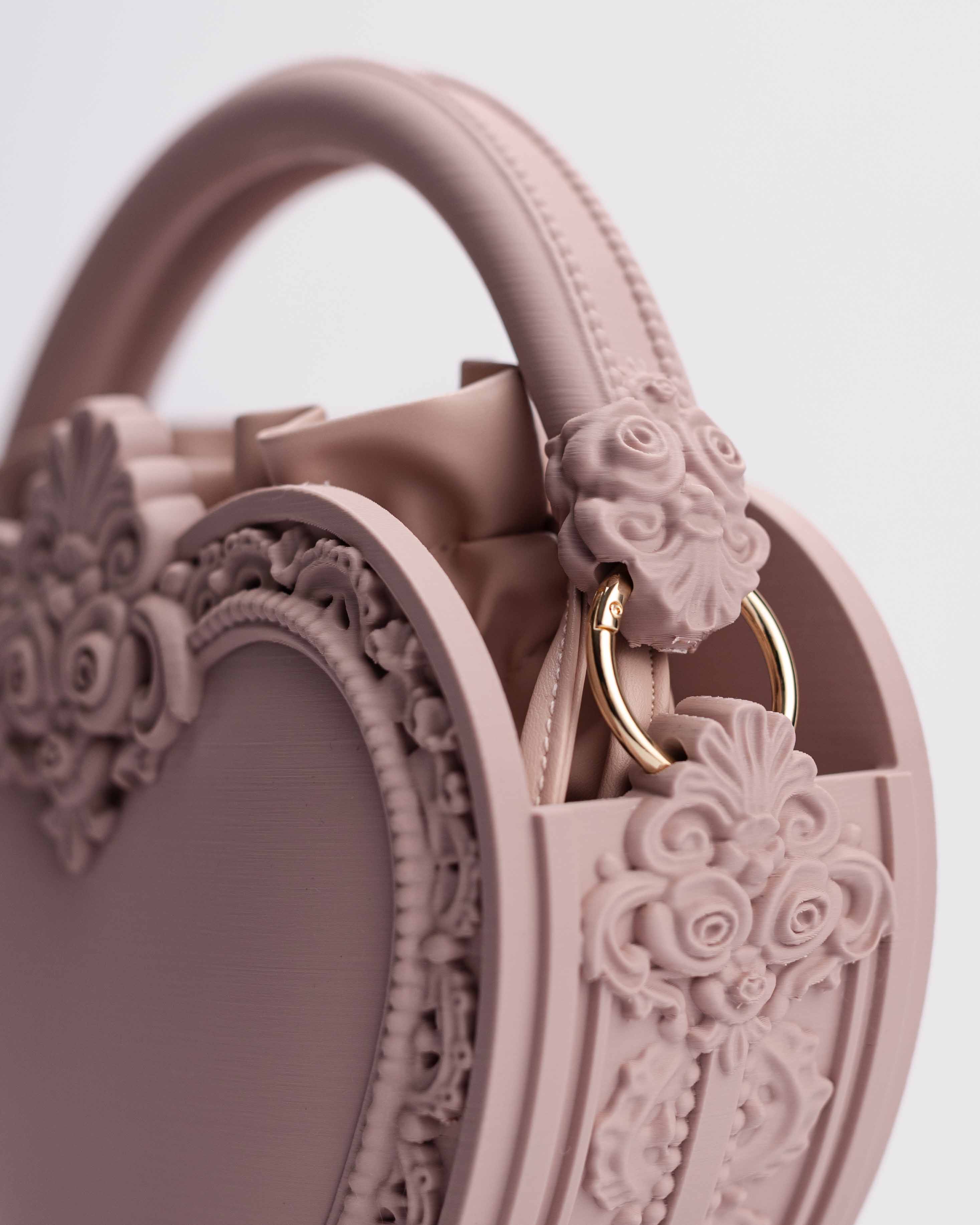 Ornate Heart Handtasche
