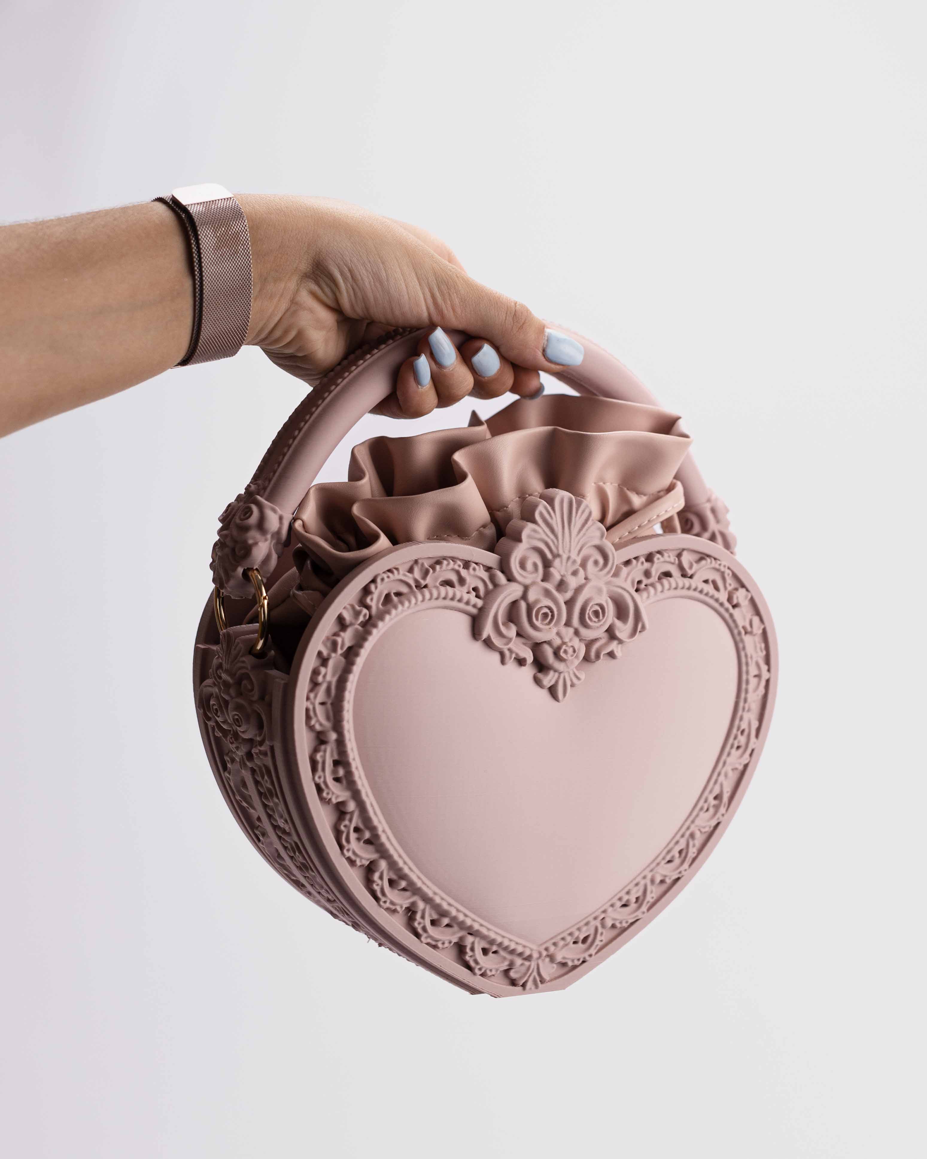 Ornate Heart Handtasche